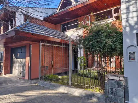 Casa en Venta en Castelar Sur, USD 330.000