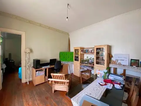 Santander 1116 , Piso 1