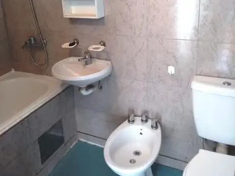 Departamento 3 ambientes con 1 baño