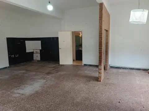 Depto Tipo Casa en Venta de 6 ambientes
