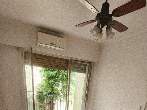 Departamento en Alquiler en Balvanera, $ 650.000