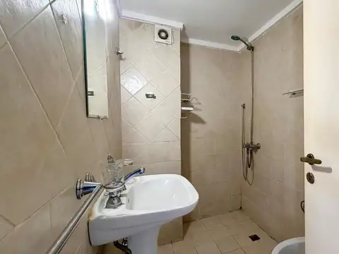Departamento en Alquiler en República De La Sexta, $ 500.000