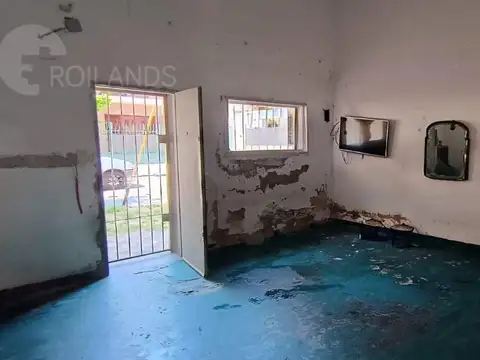 Venta de casa 4 ambientes en Sarandí