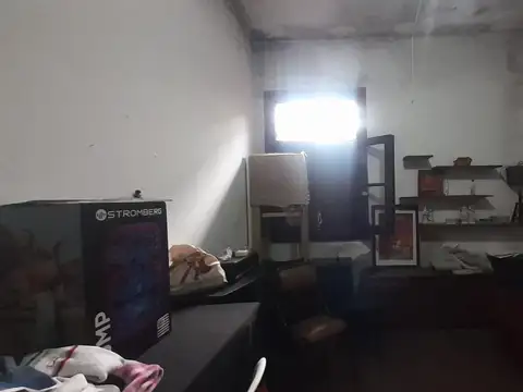 Depto Tipo Casa 5 ambientes con 1 baño