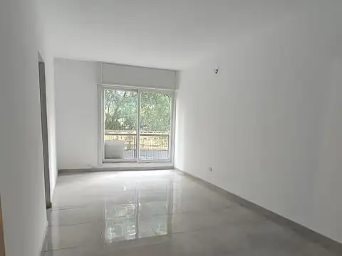 Humberto 1 2900, Piso 1