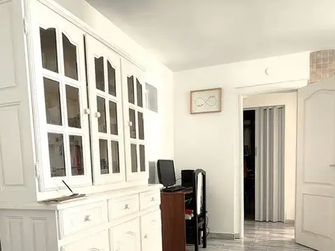 Depto Tipo Casa en Venta de 4 dormitorios