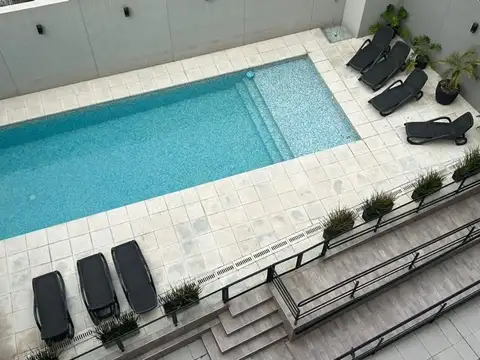 ALQUILER 2 AMBIENTES BALCÓN, COCHERA  Y AMENITIES