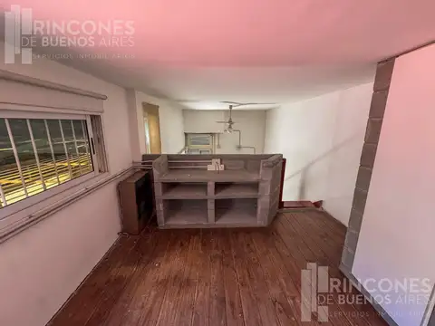 Depto Tipo Casa en Venta 70 años