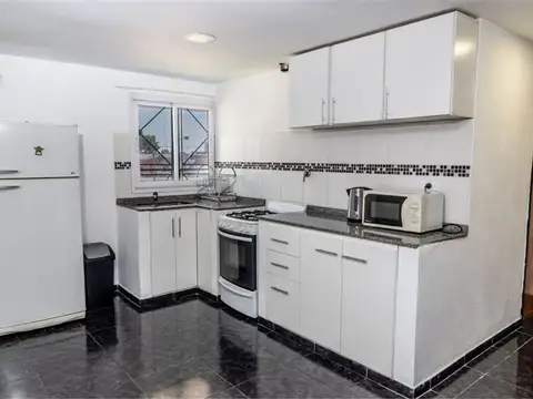 Depto Tipo Casa en Venta de 3 ambientes