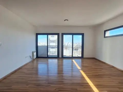 Venta y Alquiler de Departamento 3 Dormitorios, La Plata