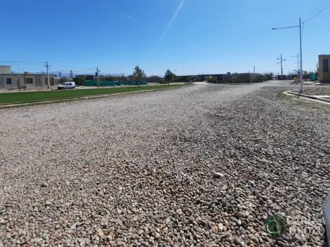 Terreno en Venta 12  mts Fondo