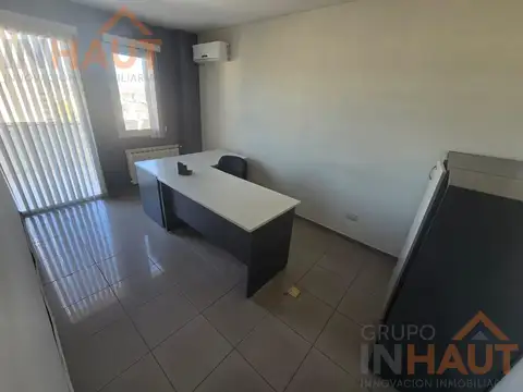 Oficina en Alquiler en Neuquen, USD 6.000