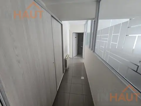 Oficina en  alquiler en Centro de Neuquen