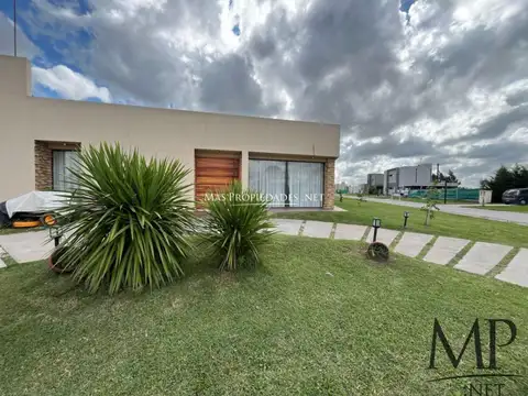 Venta Casa La alameda 3 dormitorios 100