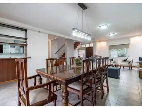 VENTA CASA EN FUNES 4 HABITACIONES/piscina