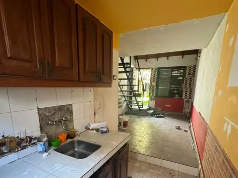 Depto Tipo Casa en Alquiler en San Justo, $ 350.000