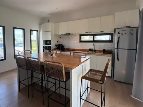 Casa en Venta en Guernica, USD 120.000
