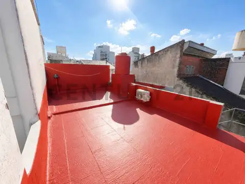 VENTA PH 3 AMBIENTES CON TERRAZA PROPIA EN DEVOTO