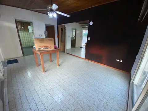 Casa en  alquiler 3 ambientes en Florencio Varela