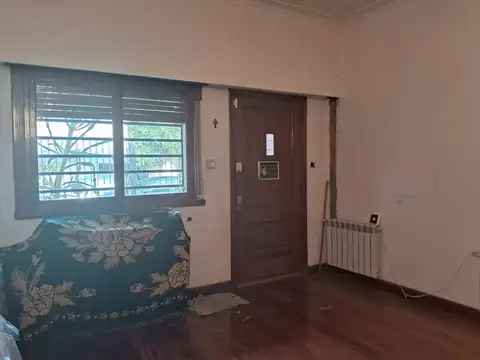 Casa en Venta en Villa Sarmiento, USD 199.000