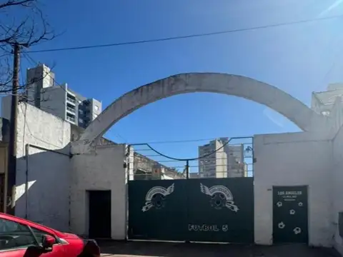 EN VENTA COMPLEJO DEPORTIVO CÉNTRICO! NUEVO PRECIO  