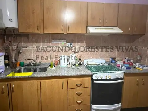 Casa 5 ambientes con 2 baños