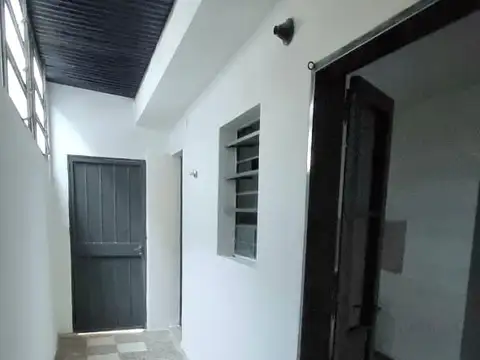 Departamento en Alquiler en Villa Gobernador Galvez, $ 320.000
