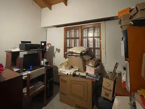 Casa en Venta con 4 cocheras