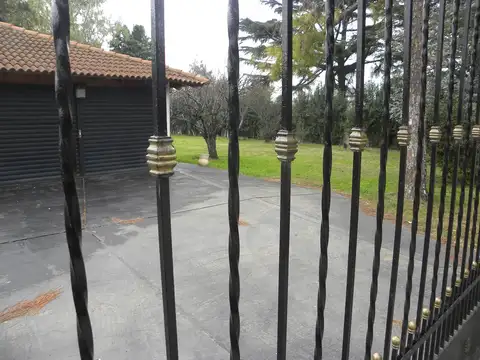 Quinta en Venta de 2 dormitorios