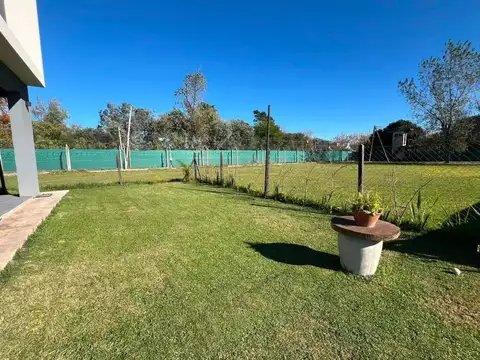Casa en Venta en Las Brisas Country Club, USD 140.000