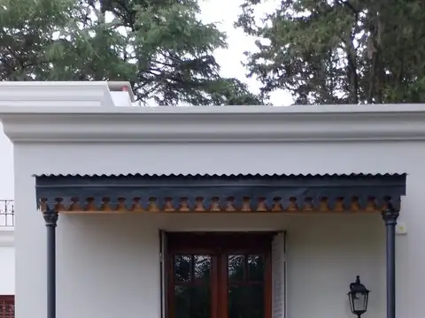 Quinta en Alquiler Temporal con 2 cocheras