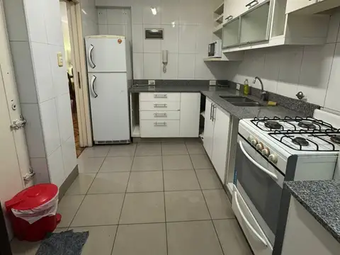 Departamento 4 ambientes con 2 baños
