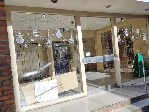 Departamento en Alquiler en Ramos Mejia, $ 300.000