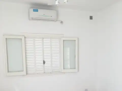 Depto Tipo Casa en Alquiler 60 años