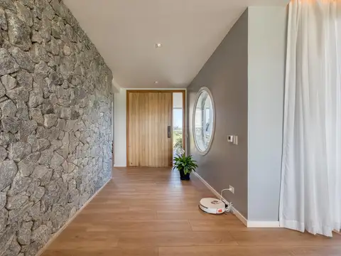 Costas, Puertos del Lago