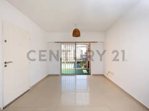 Pueyrredon 3900, Piso 0