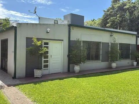 Quinta en Venta en Sauce Viejo, USD 130.000