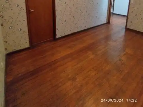 Departamento 4 ambientes con 1 baño