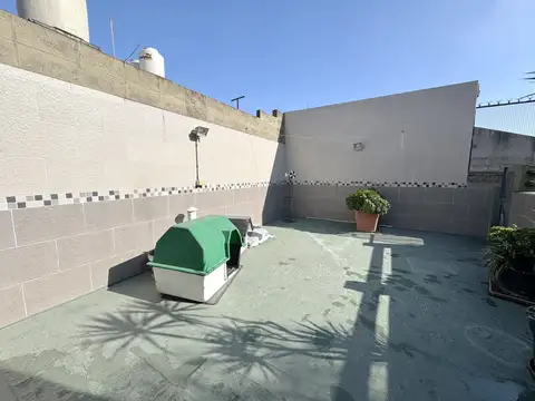 Depto Tipo Casa en Venta de 2 ambientes