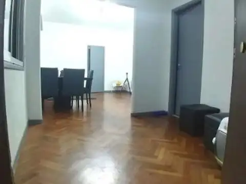 Dr Ramón Carrillo 200 Barracas PH 3amb U$140.000