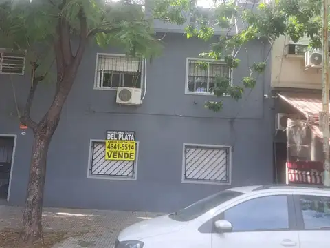 Depto Tipo Casa en Alquiler de 3 ambientes