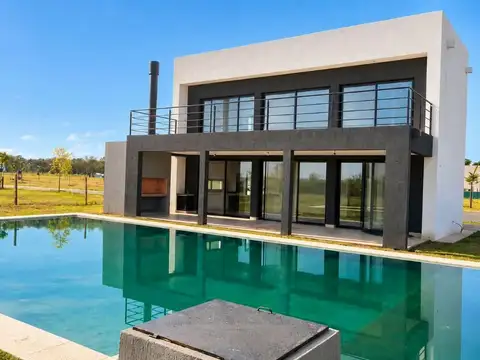 Puertos Av. de los Lagos, Belén de Escobar, Provincia de Buenos Aires al 100