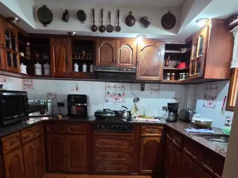 Casa en Venta en Temperley, USD 320.000