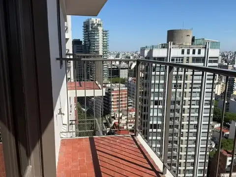 Departamento 6 ambientes con 4 baños