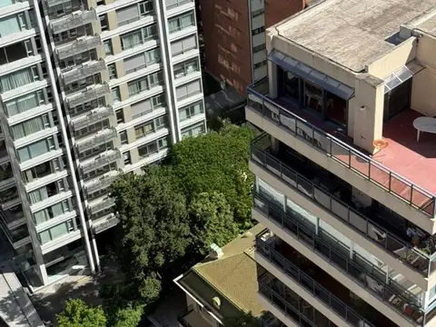 Departamento en Venta con 3 cocheras