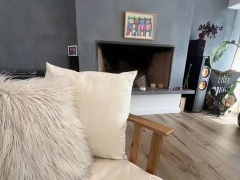 Venta casa 4 suites 2 semi 6 baños 440m Maschwitz