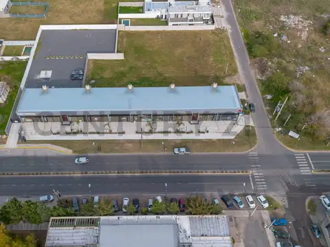 Local en Alquiler en Joaquín Gorina, $ 2.000.000