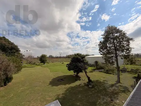 Casa quinta, galpon y una hectarea de verde