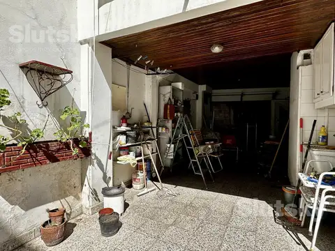 Depto Tipo Casa 4 ambientes con 2 baños