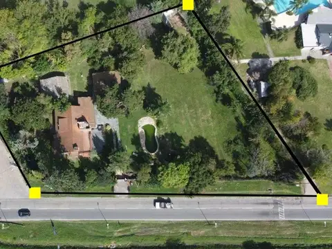 VENTA Fraccion en la mejor ubicación MORENO  